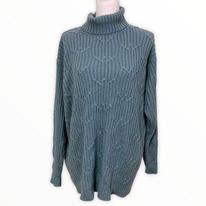 $5 CLEAROUT SALE! Beautiful JB Turtleneck Sweater